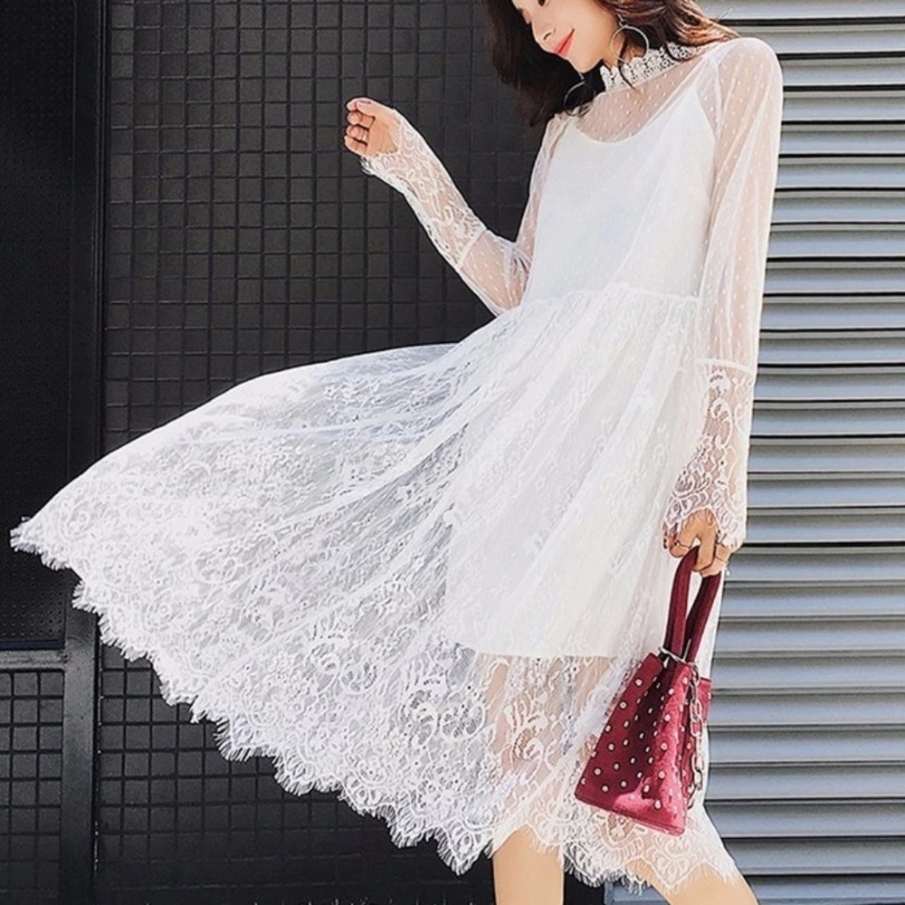 Intricate Lace Midi Dress, Beautiful & NEW